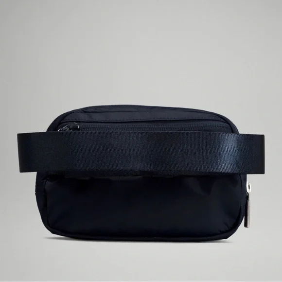 🍋Lululemon Everywhere Belt Bag, NWT - Picture 8 of 11